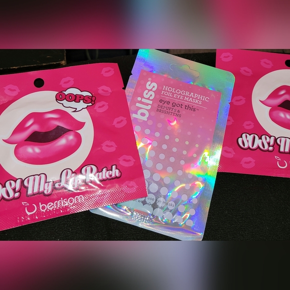 Skincare Bundle of a mixed assortment of brands such as Bliss and Loreal Paris - Picture 4 of 10